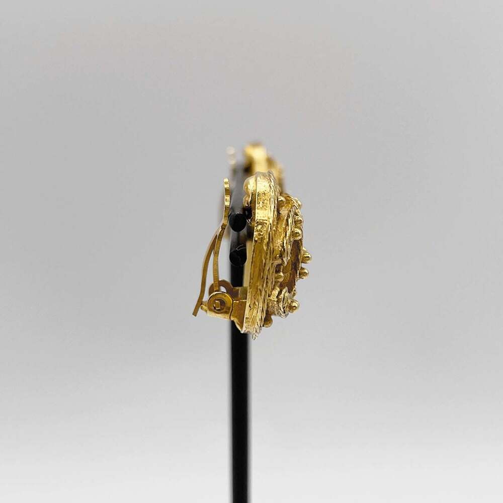 Chanel Cc Logo Round Clip-On Earrings #266508C67B - Picture 4 of 7